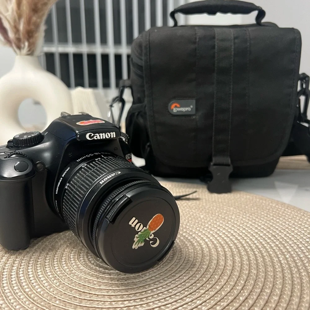 Canon EOS Rebel T3 Digital SLR Camera! with a Lowepro camera case